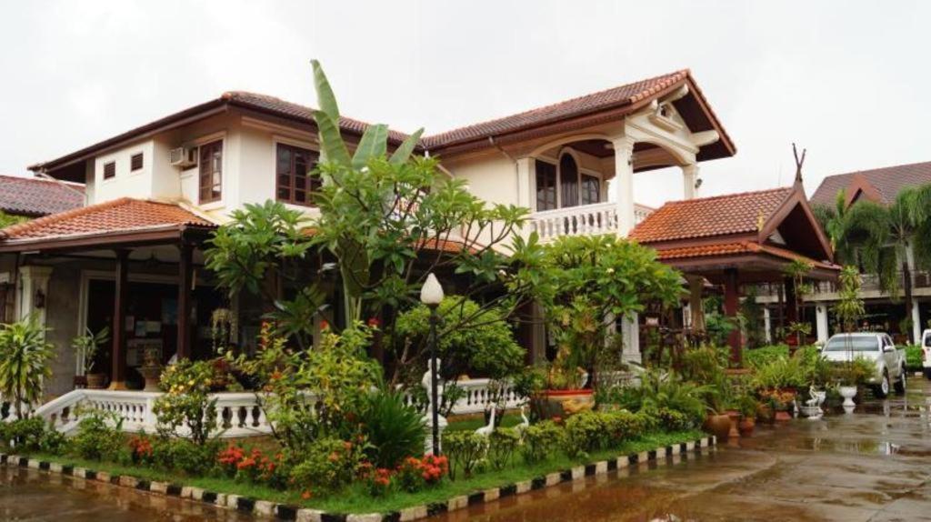 Champa Residence Hotel Pakse Esterno foto